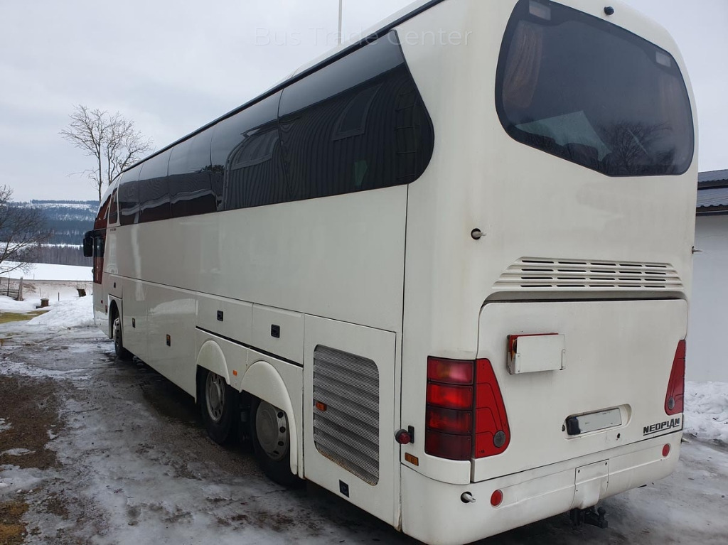NEOPLAN STARLINER N516/3 SHDH - Туристически автобус: снимка 3 NEOPLAN STARLINER N516/3 SHDH - Туристически автобус: снимка 3