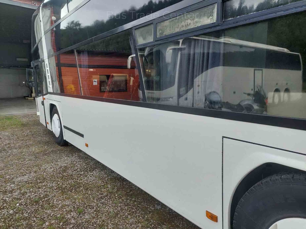 NEOPLAN Skyliner N122/3 - Туристически автобус: снимка 4 NEOPLAN Skyliner N122/3 - Туристически автобус: снимка 4