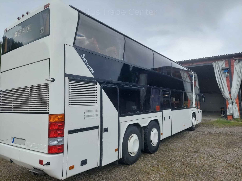 NEOPLAN Skyliner N122/3 - Туристически автобус: снимка 3 NEOPLAN Skyliner N122/3 - Туристически автобус: снимка 3