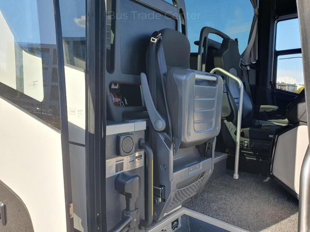 SCANIA Touring HD 13.7 CL3 THD K 410C - Туристически автобус: снимка 5 SCANIA Touring HD 13.7 CL3 THD K 410C - Туристически автобус: снимка 5