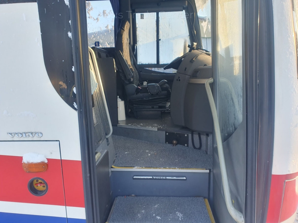 VOLVO 9700S NL B12M - Междуградски автобус: снимка 5 VOLVO 9700S NL B12M - Междуградски автобус: снимка 5