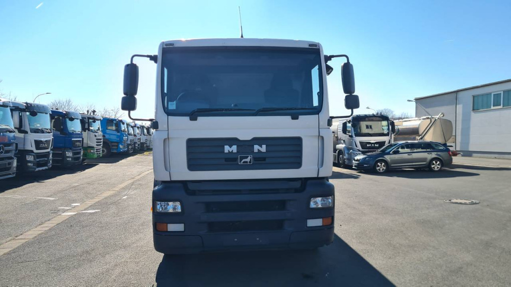 MAN TGA 26.350 6x2 Rechtslenker(Nr. 5091) - Шаси кабина: снимка 1 MAN TGA 26.350 6x2 Rechtslenker(Nr. 5091) - Шаси кабина: снимка 1