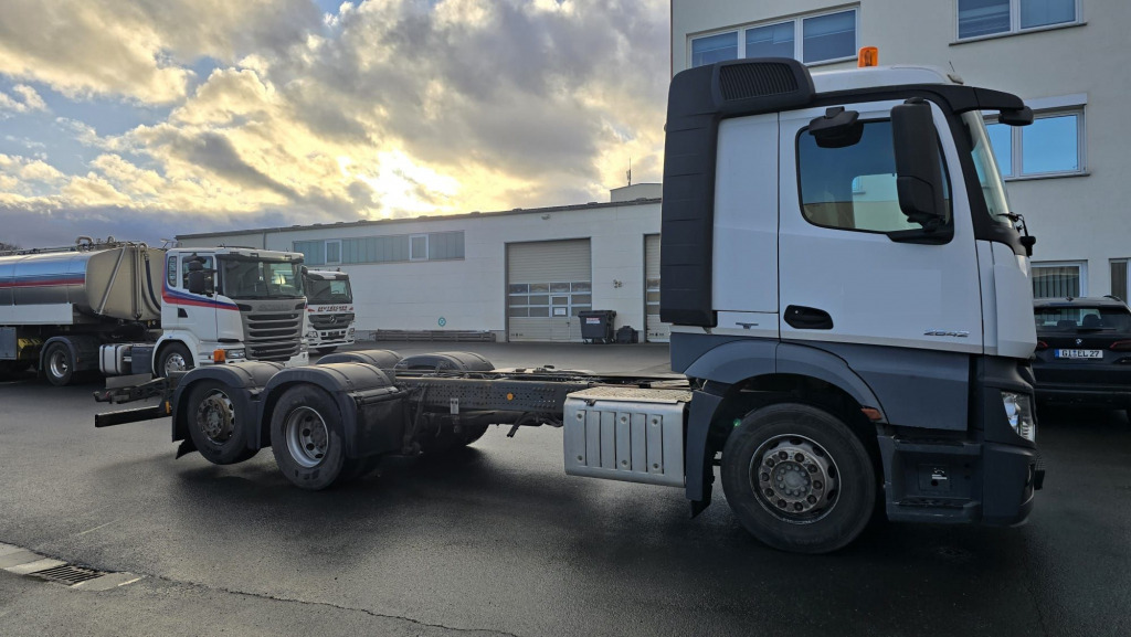 Mercedes Benz Actros 2642 Fahrgestell ohne Aufbau (Nr. 5800) - Шаси кабина: снимка 1 Mercedes Benz Actros 2642 Fahrgestell ohne Aufbau (Nr. 5800) - Шаси кабина: снимка 1
