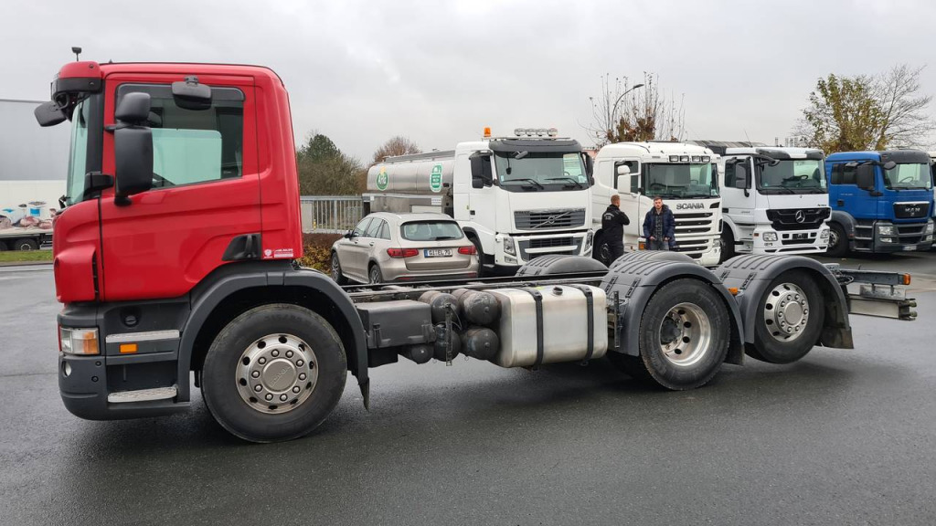 Scania P 400 6x2 RECHTSLENKER(Nr. 5018) - Шаси кабина: снимка 3 Scania P 400 6x2 RECHTSLENKER(Nr. 5018) - Шаси кабина: снимка 3