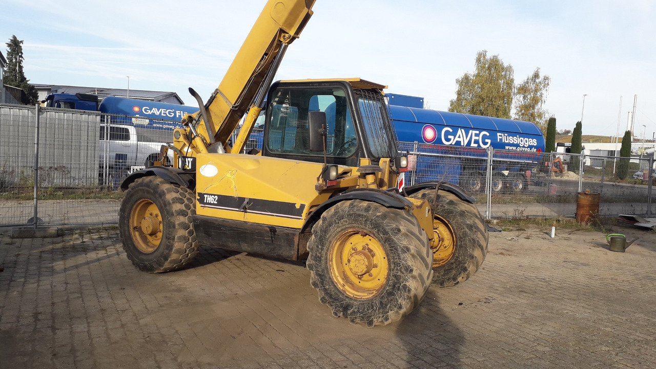 CATERPILLAR TH62 - Колесен товарач: снимка 5 CATERPILLAR TH62 - Колесен товарач: снимка 5