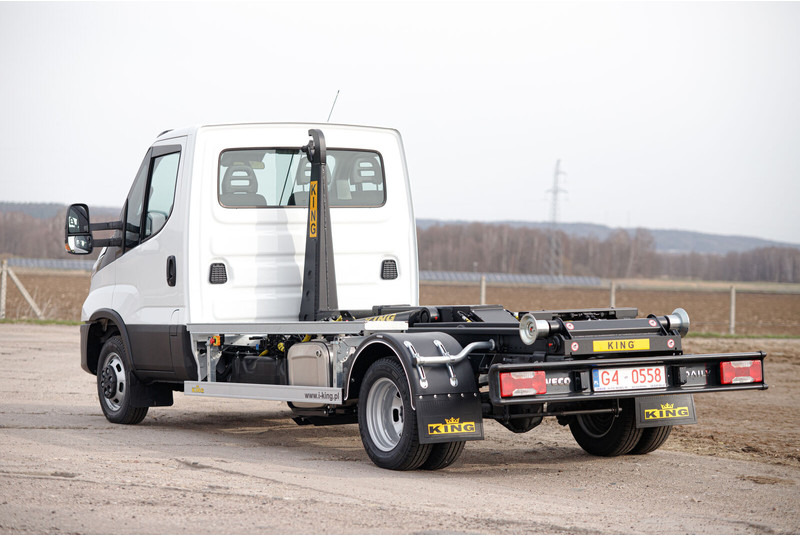 Iveco Daily 70C18 - Мултилифт с кука камион: снимка 1 Iveco Daily 70C18 - Мултилифт с кука камион: снимка 1