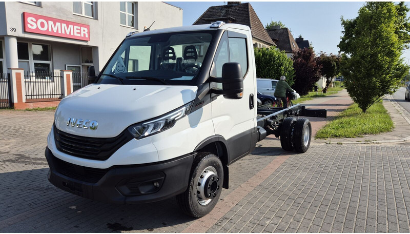 Iveco Daily 70C18 - nowe! - Шаси кабина: снимка 1 Iveco Daily 70C18 - nowe! - Шаси кабина: снимка 1
