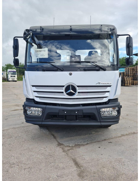 Mercedes-Benz Atego 1527L - Мултилифт с кука камион: снимка 3 Mercedes-Benz Atego 1527L - Мултилифт с кука камион: снимка 3