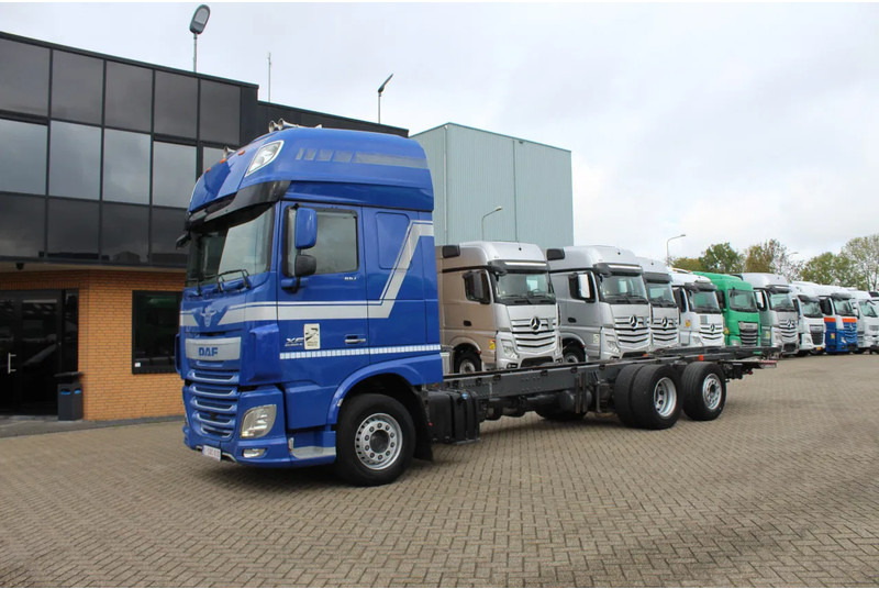 DAF XF 510 * EURO6 * MANUAL * 6X2 * - Шаси кабина: снимка 2 DAF XF 510 * EURO6 * MANUAL * 6X2 * - Шаси кабина: снимка 2
