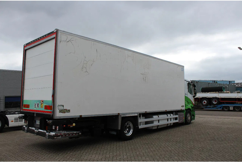 Renault T430 * RETARDER * 4X2 * THERMO KING T-1200R * - Рефрижератор камион: снимка 3 Renault T430 * RETARDER * 4X2 * THERMO KING T-1200R * - Рефрижератор камион: снимка 3