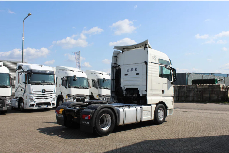 MAN TGX 18.500 * RETARDER * 4X2 * 2 TANK * RETARDER * - Влекач: снимка 4 MAN TGX 18.500 * RETARDER * 4X2 * 2 TANK * RETARDER * - Влекач: снимка 4