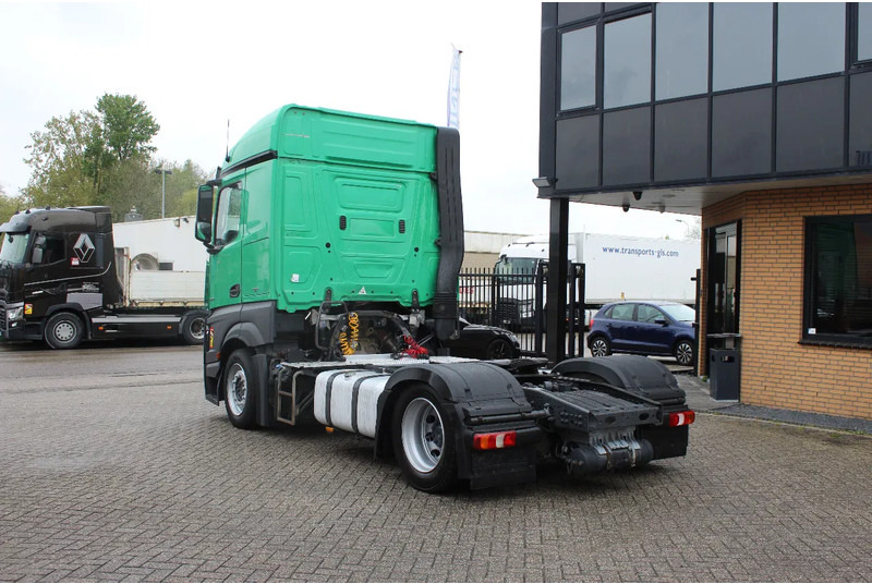 Mercedes-Benz Actros 1942 * 4x2 * 2 TANK * MEGA * - Влекач: снимка 4 Mercedes-Benz Actros 1942 * 4x2 * 2 TANK * MEGA * - Влекач: снимка 4
