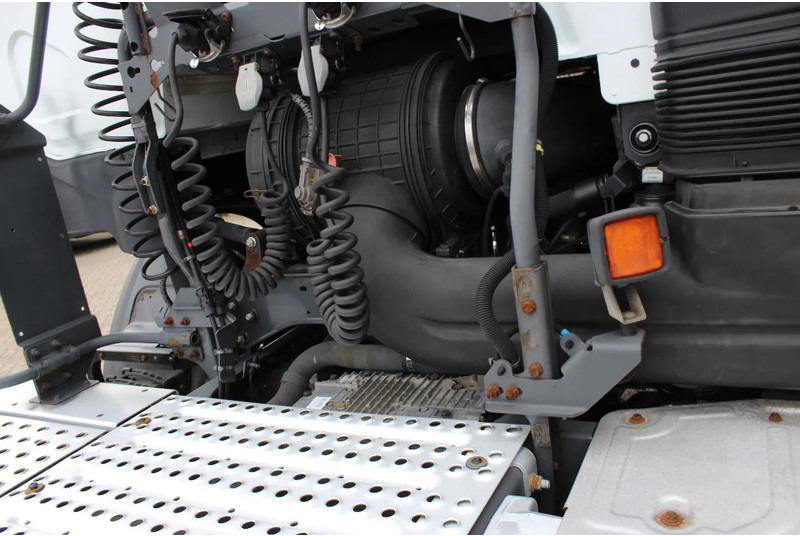 Влекач Renault Premium 460 * RETARDER * EURO5. EEV * 4X2 *: снимка 10