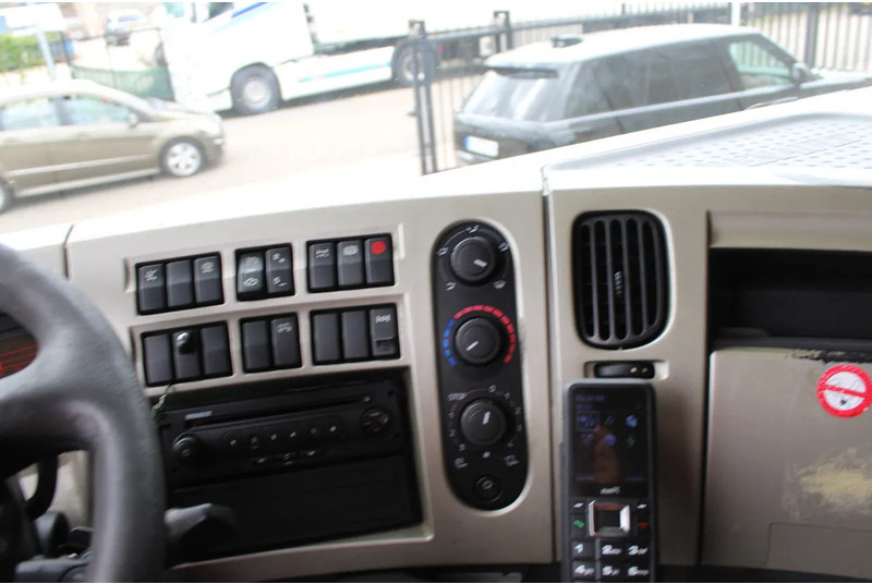 Влекач Renault Premium 460 * RETARDER * EURO5. EEV * 4X2 *: снимка 20