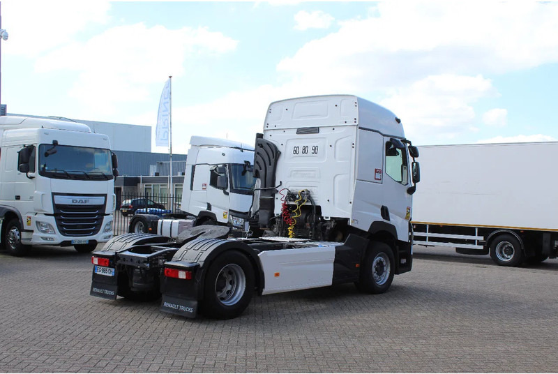 Renault T460 *EURO6 * 4X2 * - Влекач: снимка 4 Renault T460 *EURO6 * 4X2 * - Влекач: снимка 4