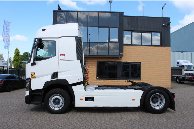 Renault T460 *EURO6 * 4X2 * - Влекач: снимка 2 Renault T460 *EURO6 * 4X2 * - Влекач: снимка 2