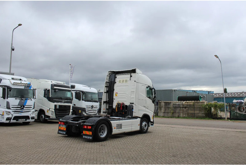 Volvo FH 13.500 * EURO6 * 4X2 * - Влекач: снимка 4 Volvo FH 13.500 * EURO6 * 4X2 * - Влекач: снимка 4
