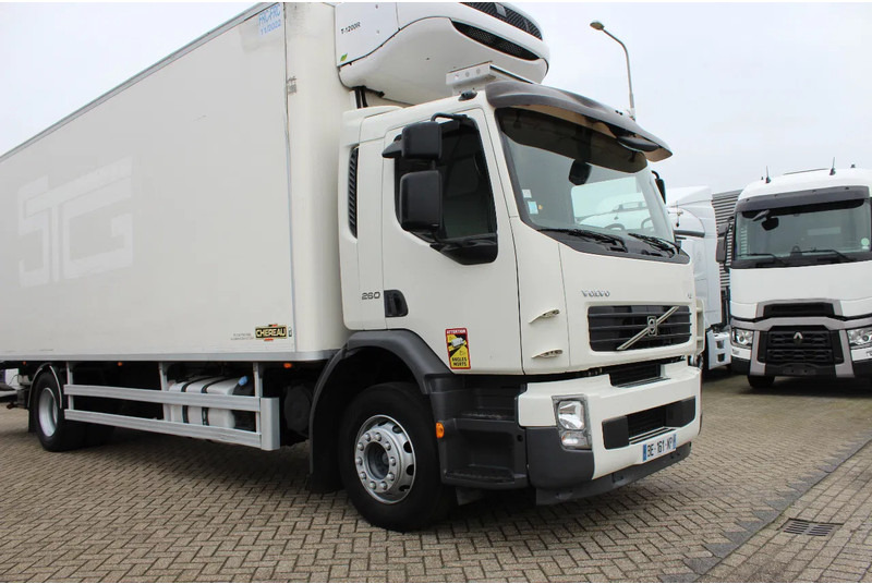 Volvo FE 260 * EURO5 * THERMO KING T-1200R * 4X2 * - Рефрижератор камион: снимка 5 Volvo FE 260 * EURO5 * THERMO KING T-1200R * 4X2 * - Рефрижератор камион: снимка 5
