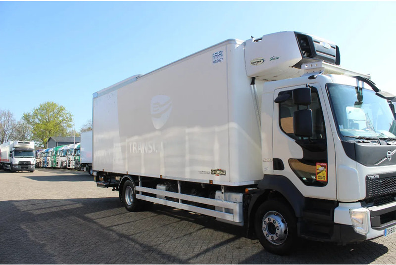 Рефрижератор камион Volvo FL 250 * EURO6 * CARRIER SUPRA SILENT 1150 MT * 4X2 * TOP CONDITION *: снимка 7