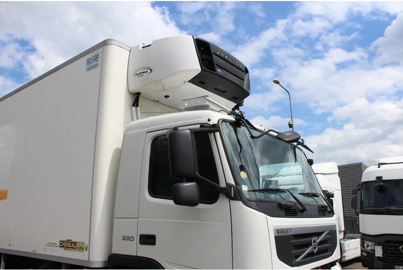 Volvo FM 330 * EURO5 * CARRIER SUPRA SILENT MT * - Рефрижератор камион: снимка 5 Volvo FM 330 * EURO5 * CARRIER SUPRA SILENT MT * - Рефрижератор камион: снимка 5