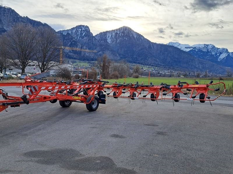 Kuhn Giroheuer GF 13003 T - Гребло/ Сенообръщачка: снимка 5 Kuhn Giroheuer GF 13003 T - Гребло/ Сенообръщачка: снимка 5