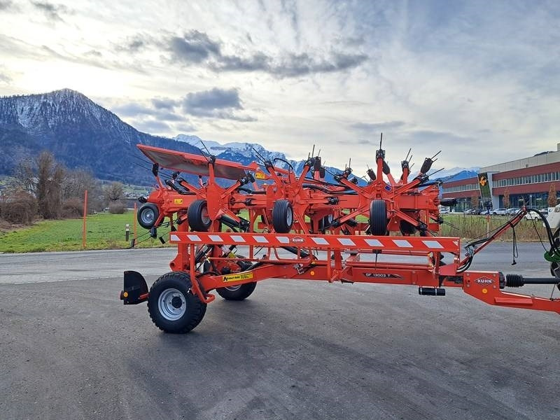 Kuhn Giroheuer GF 13003 T - Гребло/ Сенообръщачка: снимка 4 Kuhn Giroheuer GF 13003 T - Гребло/ Сенообръщачка: снимка 4