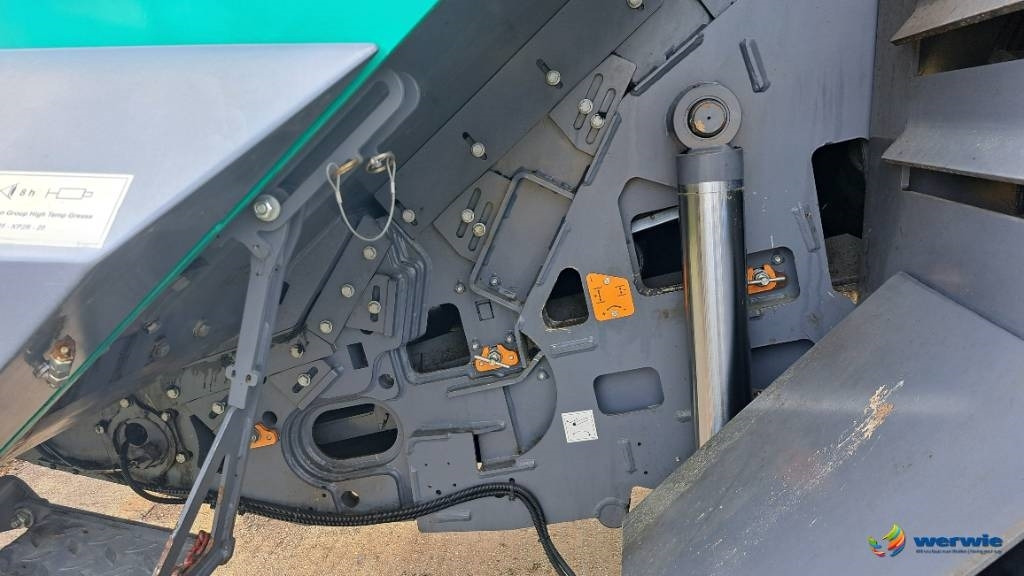 Техника за слагане на асфалт Vögele MT 3000-3i: снимка 23