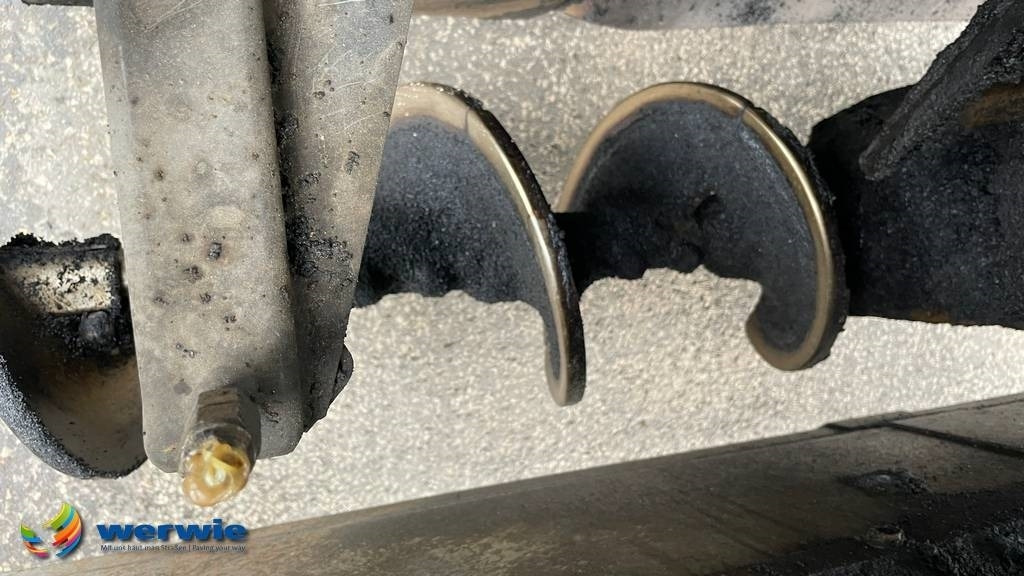 Асфалтополагач Vögele SUPER 1303-3i / AB340-3TV (1,80 - 3,40 m): снимка 19 Асфалтополагач Vögele SUPER 1303-3i / AB340-3TV (1,80 - 3,40 m): снимка 19