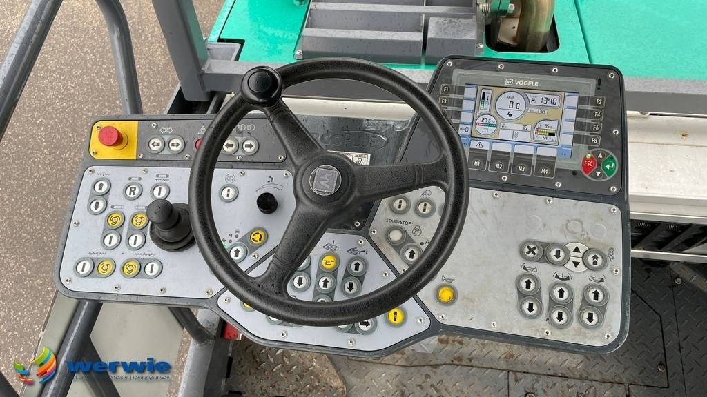 Асфалтополагач Vögele SUPER 1303-3i / AB340-3TV (1,80 - 3,40 m): снимка 27 Асфалтополагач Vögele SUPER 1303-3i / AB340-3TV (1,80 - 3,40 m): снимка 27