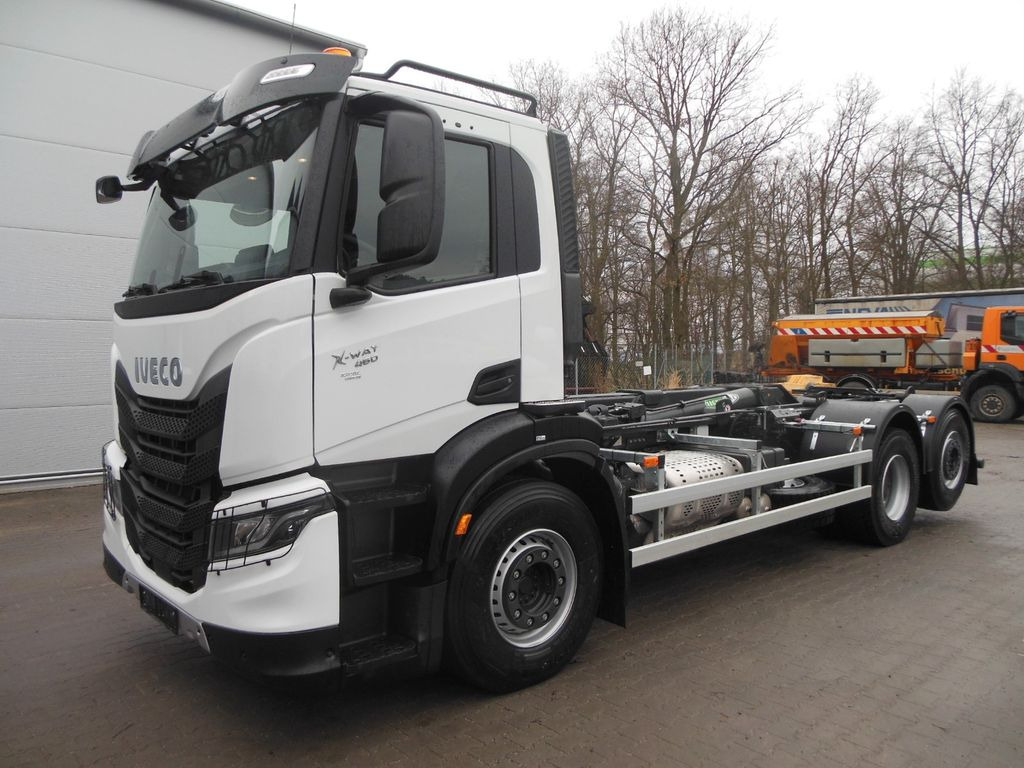Iveco X-WAY AD 280X46, 6X2, LENK/LIFT, TNH 20T,SOFORT! - Мултилифт с кука камион: снимка 1 Iveco X-WAY AD 280X46, 6X2, LENK/LIFT, TNH 20T,SOFORT! - Мултилифт с кука камион: снимка 1