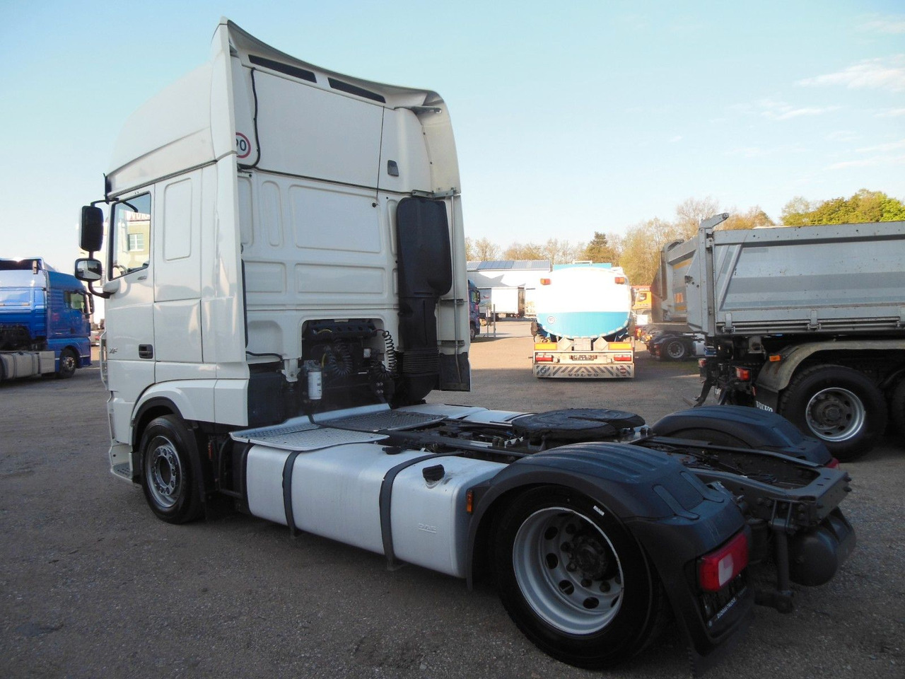 DAF XF 106.480 SSC, LOWDECK, STANDKLIMA, TOP!!! - Влекач: снимка 4 DAF XF 106.480 SSC, LOWDECK, STANDKLIMA, TOP!!! - Влекач: снимка 4