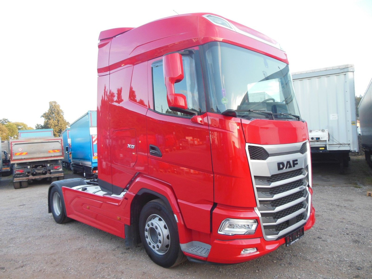 DAF XG 480, KIPPHYDRAULIK, STANDKLIMA, WIE NEUE!!! - Влекач: снимка 2 DAF XG 480, KIPPHYDRAULIK, STANDKLIMA, WIE NEUE!!! - Влекач: снимка 2