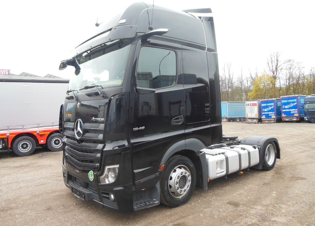 Mercedes-Benz 1848 ACTROS, LOWDECK, GIGA SPACE, STANDKLIMA Mercedes-Benz 1848 ACTROS, LOWDECK, GIGA SPACE, STANDKLIMA - Влекач: снимка 1 Mercedes-Benz 1848 ACTROS, LOWDECK, GIGA SPACE, STANDKLIMA Mercedes-Benz 1848 ACTROS, LOWDECK, GIGA SPACE, STANDKLIMA - Влекач: снимка 1