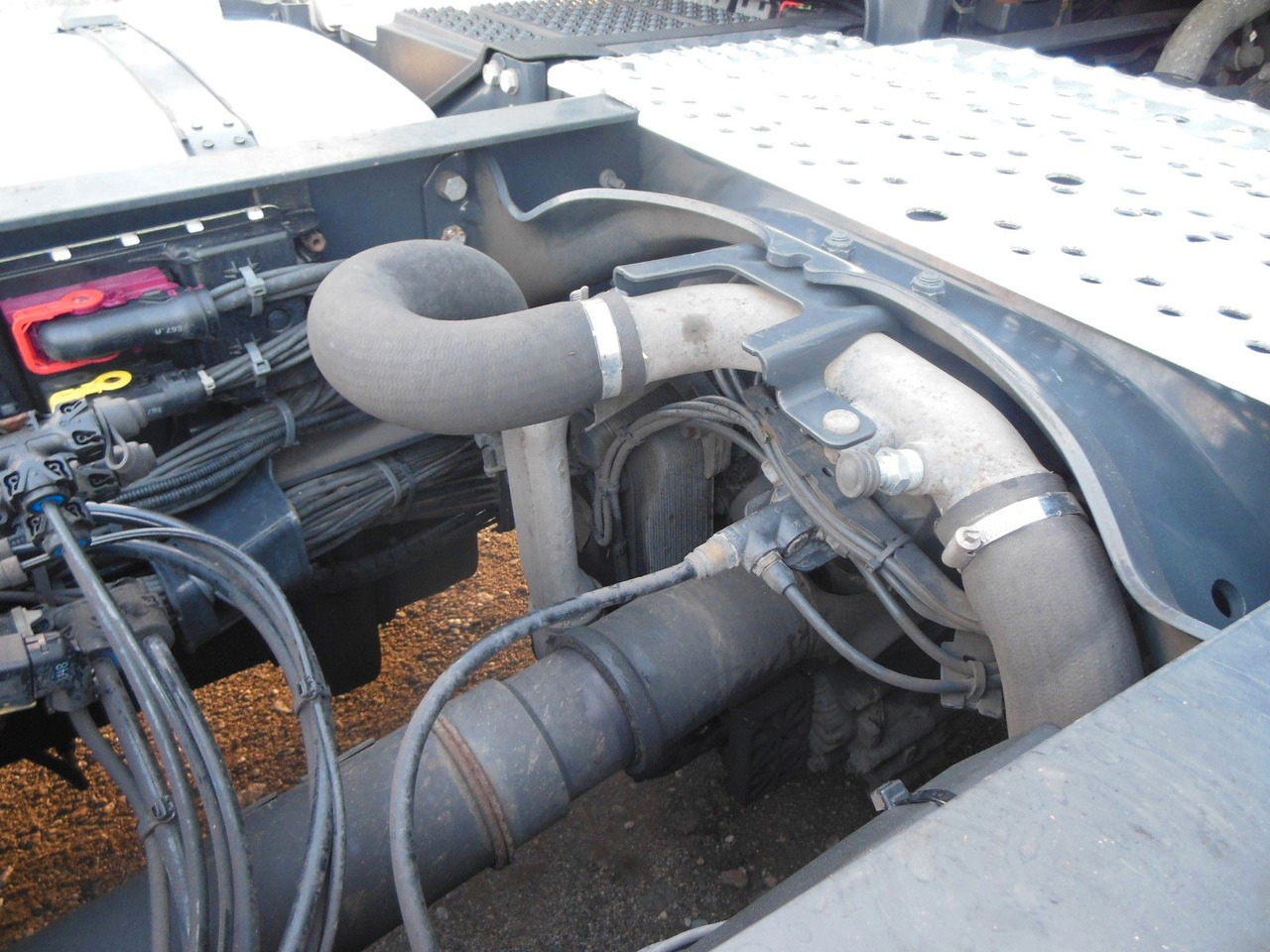 Влекач Scania R 410, STANDART, RETARDER, STANDKLIMA, TOP!!!: снимка 10