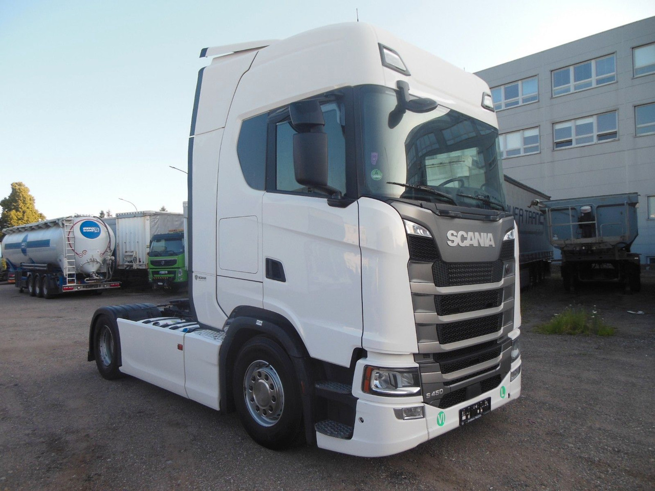 Scania R 450, VOLL LUFT, RETARDER, STANDKLIMA, TOP!!! - Влекач: снимка 2 Scania R 450, VOLL LUFT, RETARDER, STANDKLIMA, TOP!!! - Влекач: снимка 2