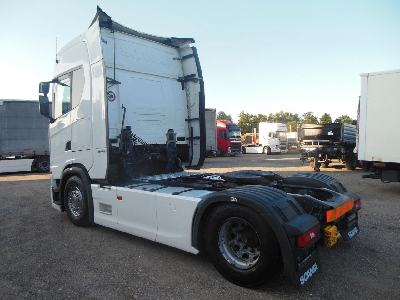 Scania R 450, VOLL LUFT, RETARDER, STANDKLIMA, TOP!!! - Влекач: снимка 4 Scania R 450, VOLL LUFT, RETARDER, STANDKLIMA, TOP!!! - Влекач: снимка 4
