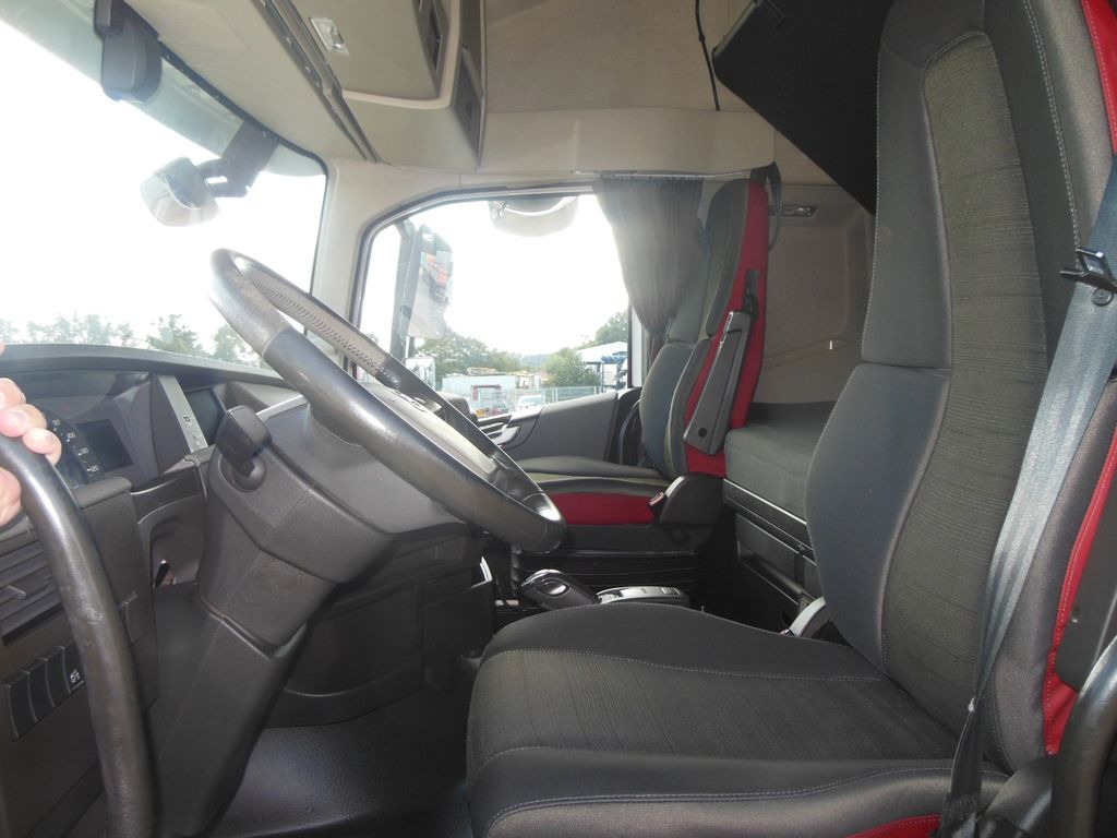 Влекач Volvo FH 13/500, GLOBE XL, HYDRAULIK, ALU FELGEN, TOP! Volvo FH 13/500, GLOBE XL, HYDRAULIK, ALU FELGEN, TOP!: снимка 14