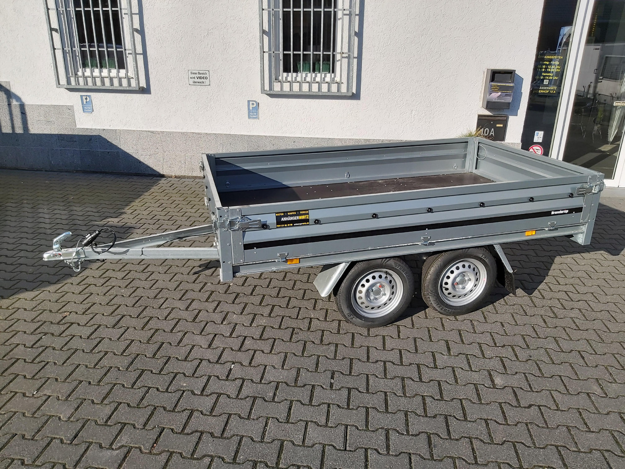 Brenderup 3251 STU 750 250x142x35cm Tandemachse 13" (S) 750kg - Бордово ремарке/ Платформа: снимка 2 Brenderup 3251 STU 750 250x142x35cm Tandemachse 13" (S) 750kg - Бордово ремарке/ Платформа: снимка 2