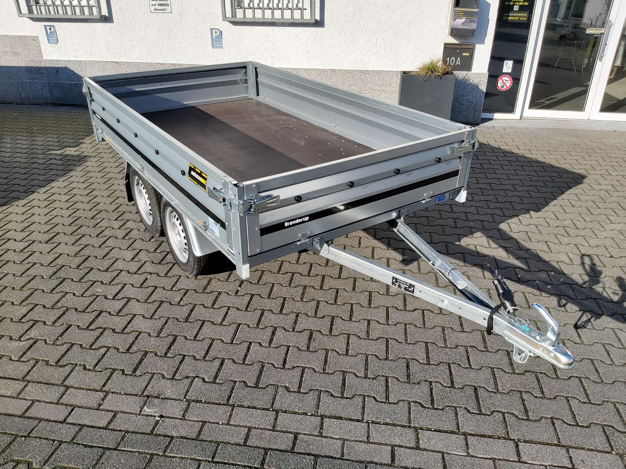 Brenderup 3251 STU 750 250x142x35cm Tandemachse 13" (S) 750kg - Бордово ремарке/ Платформа: снимка 5 Brenderup 3251 STU 750 250x142x35cm Tandemachse 13" (S) 750kg - Бордово ремарке/ Платформа: снимка 5