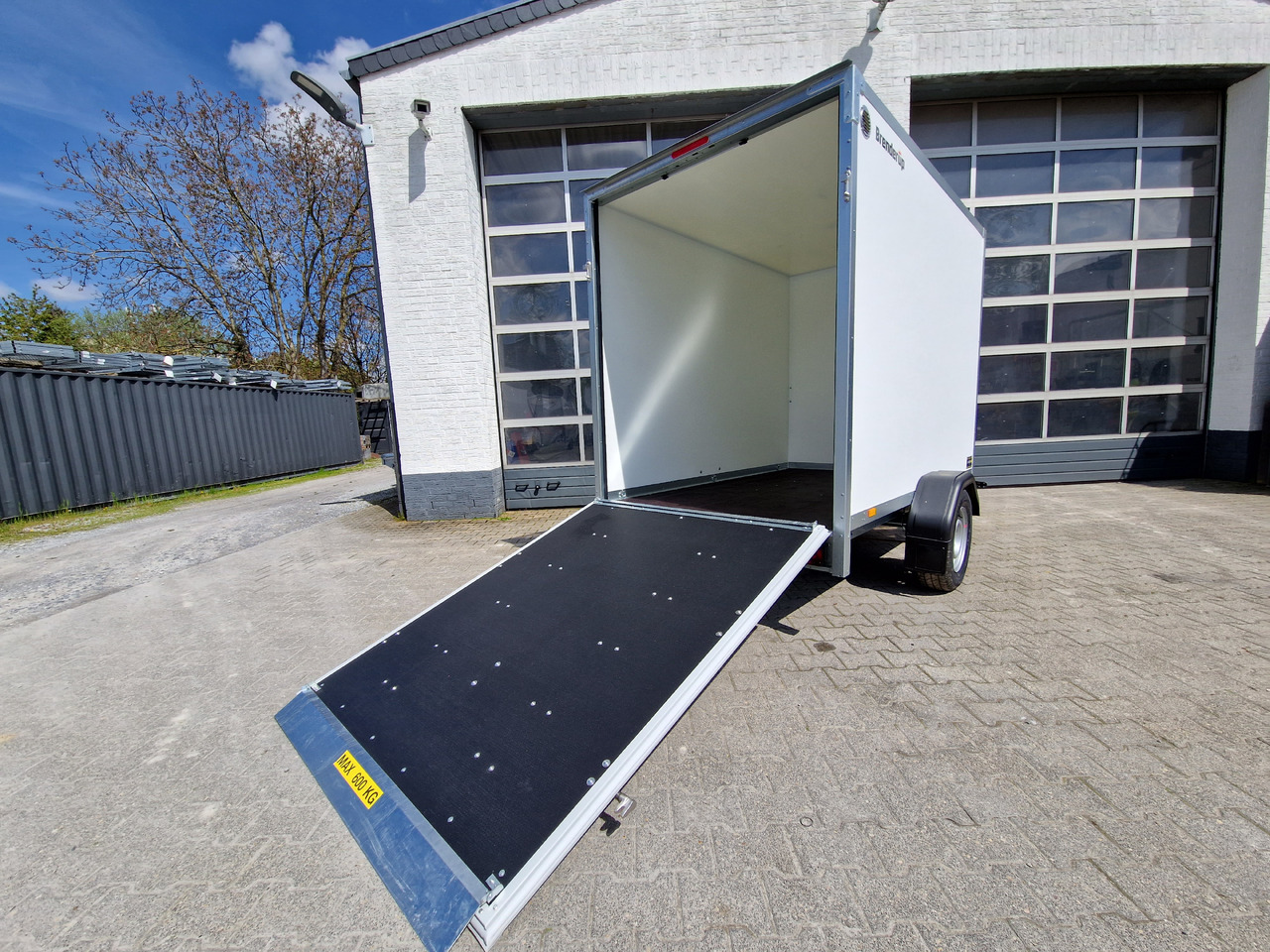 Brenderup Cargo Dynamic CD260 BD R 260x150x185 Heckrampe Wabenwände (S) 1300kg - Затворена каросерия ремарке: снимка 3 Brenderup Cargo Dynamic CD260 BD R 260x150x185 Heckrampe Wabenwände (S) 1300kg - Затворена каросерия ремарке: снимка 3