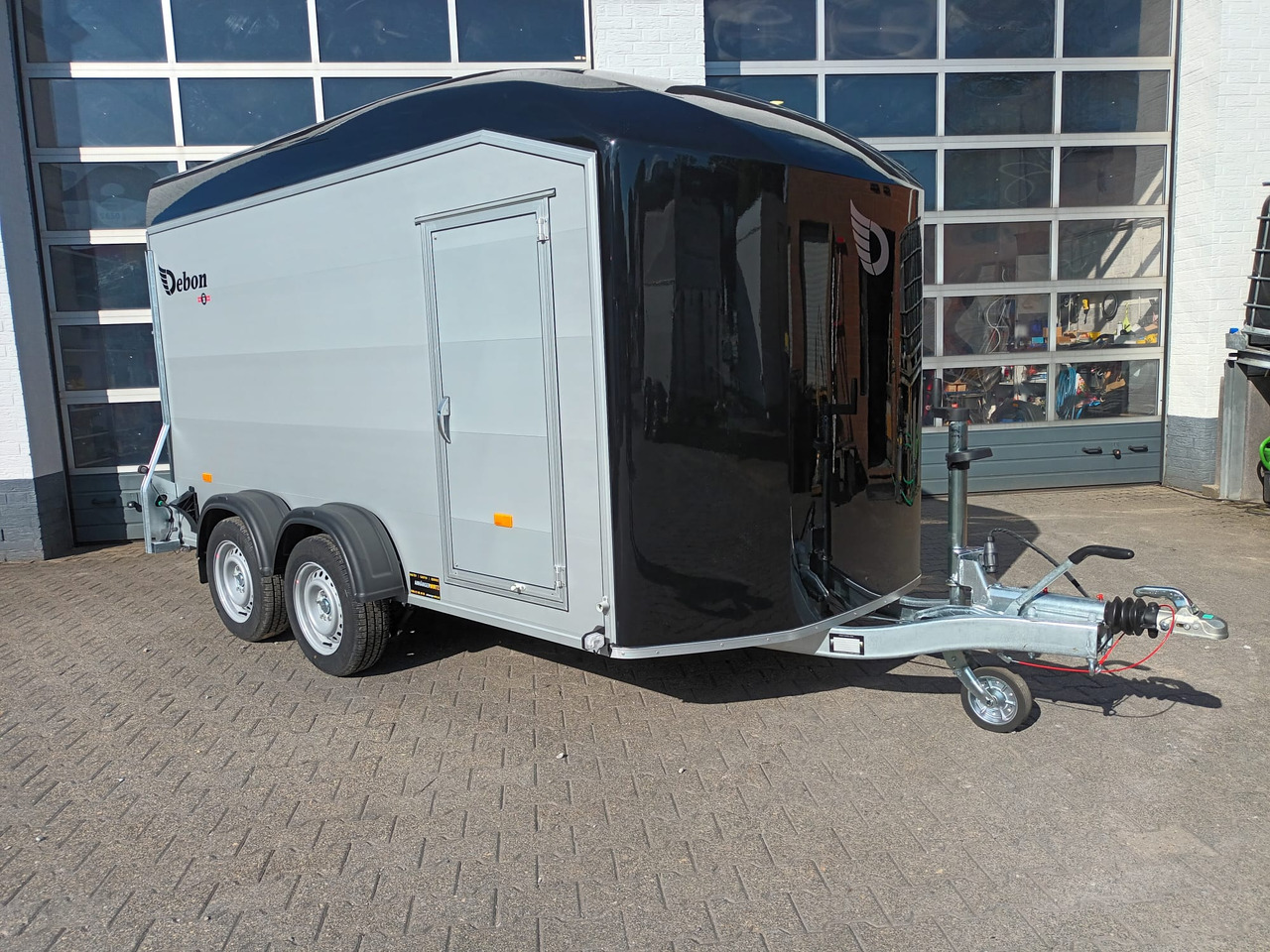 Cargo Roadster 700 375x180x200cm Alu Poly black Pullman 100km/H 2600kg Modell 2025 - Ремарке за кола: снимка 3 Cargo Roadster 700 375x180x200cm Alu Poly black Pullman 100km/H 2600kg Modell 2025 - Ремарке за кола: снимка 3