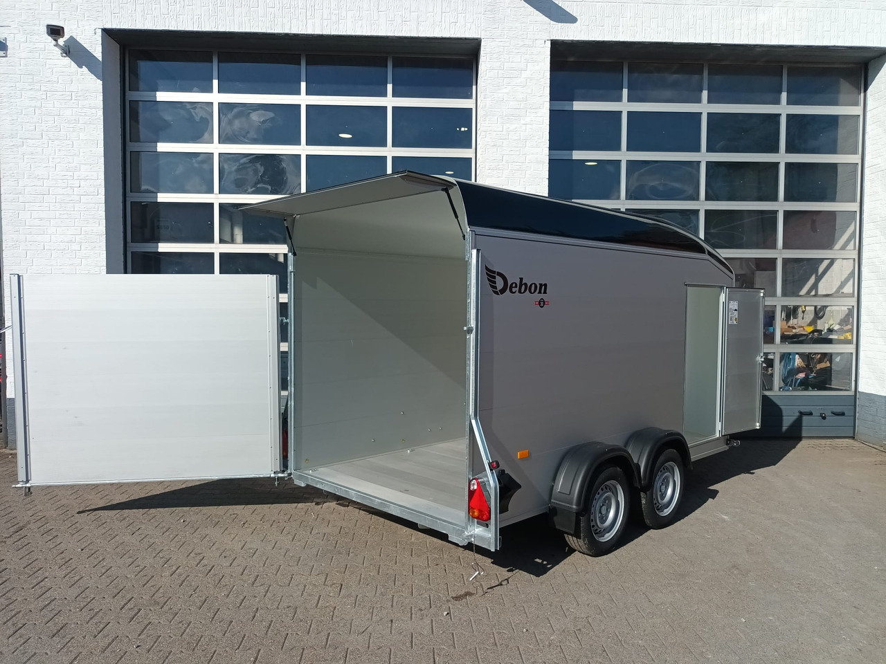 Cargo Roadster 700 375x180x200cm Alu Poly black Pullman 100km/H 2600kg Modell 2025 - Ремарке за кола: снимка 2 Cargo Roadster 700 375x180x200cm Alu Poly black Pullman 100km/H 2600kg Modell 2025 - Ремарке за кола: снимка 2