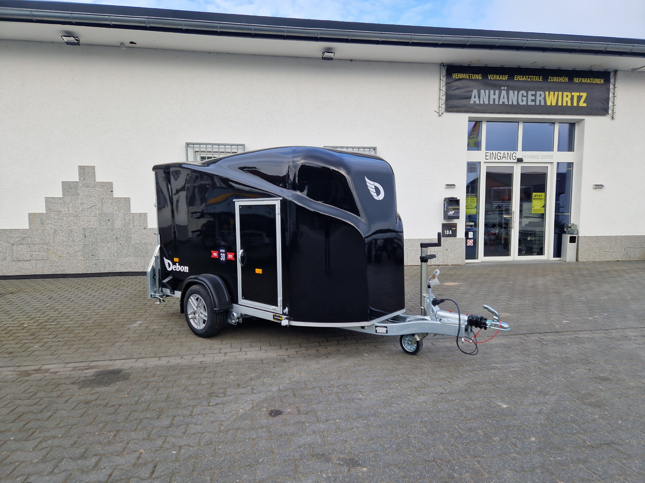 Debon Cargo 1300 300x152x168cm black Seitentür Alufelgen darkl Pullman II 100km/H 1300kg Modell 25 - Затворена каросерия ремарке: снимка 2 Debon Cargo 1300 300x152x168cm black Seitentür Alufelgen darkl Pullman II 100km/H 1300kg Modell 25 - Затворена каросерия ремарке: снимка 2