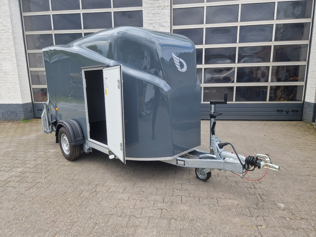 Debon Cargo 1300 300x152x168cm irongrey Seitentür 1300kg Pullman 100km/H - Затворена каросерия ремарке: снимка 2 Debon Cargo 1300 300x152x168cm irongrey Seitentür 1300kg Pullman 100km/H - Затворена каросерия ремарке: снимка 2