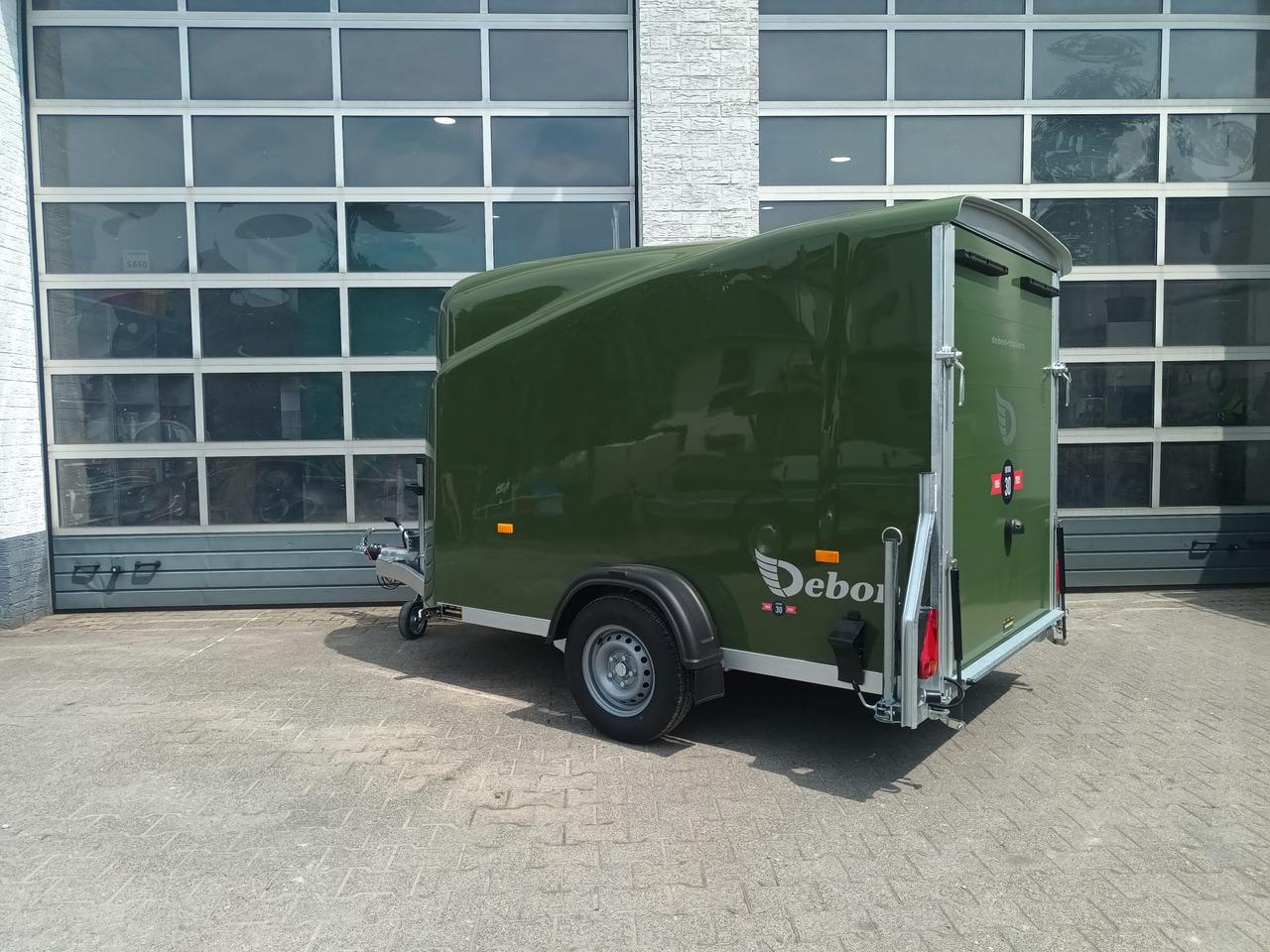 Debon Cargo 1300 300x152x168cm natur green Seitentür Pullman 1300kg 100km/H Juli Aktion 2025 - Ремарке за кола: снимка 5 Debon Cargo 1300 300x152x168cm natur green Seitentür Pullman 1300kg 100km/H Juli Aktion 2025 - Ремарке за кола: снимка 5