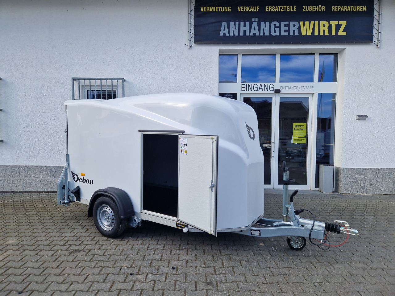 Debon Cargo 1300 300x152x168cm white Seitentür Pullman II 100km/H 1300kg Modell 2025 - Затворена каросерия ремарке: снимка 2 Debon Cargo 1300 300x152x168cm white Seitentür Pullman II 100km/H 1300kg Modell 2025 - Затворена каросерия ремарке: снимка 2