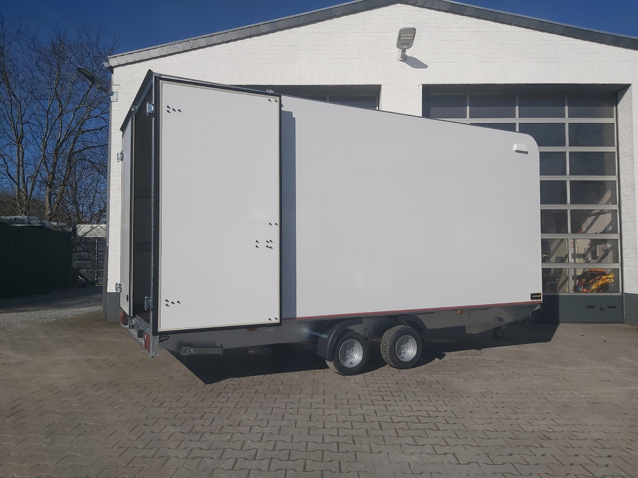 Затворена каросерия ремарке Hochlader Koffer TFSP 470T.00 470x220x210cm aero Zurrsystem 10" 100km/H 2700kg: снимка 8 Затворена каросерия ремарке Hochlader Koffer TFSP 470T.00 470x220x210cm aero Zurrsystem 10" 100km/H 2700kg: снимка 8