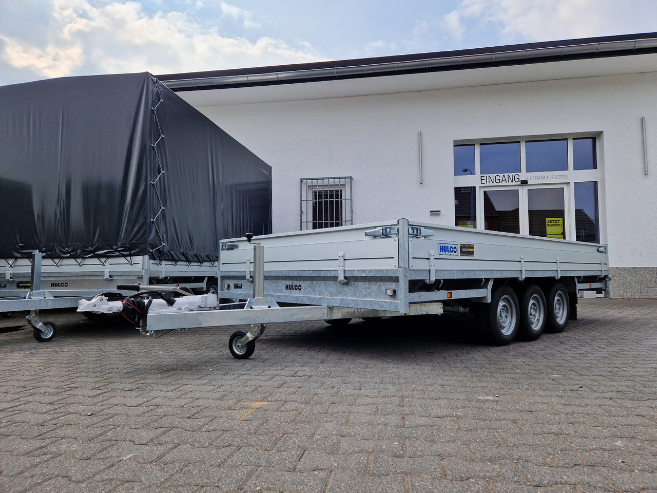 MEDAX - 3 3500 405x223x30cm Tridem 12" niedrig Fahrwerk (XL) 3500kg - Бордово ремарке/ Платформа: снимка 3 MEDAX - 3 3500 405x223x30cm Tridem 12" niedrig Fahrwerk (XL) 3500kg - Бордово ремарке/ Платформа: снимка 3