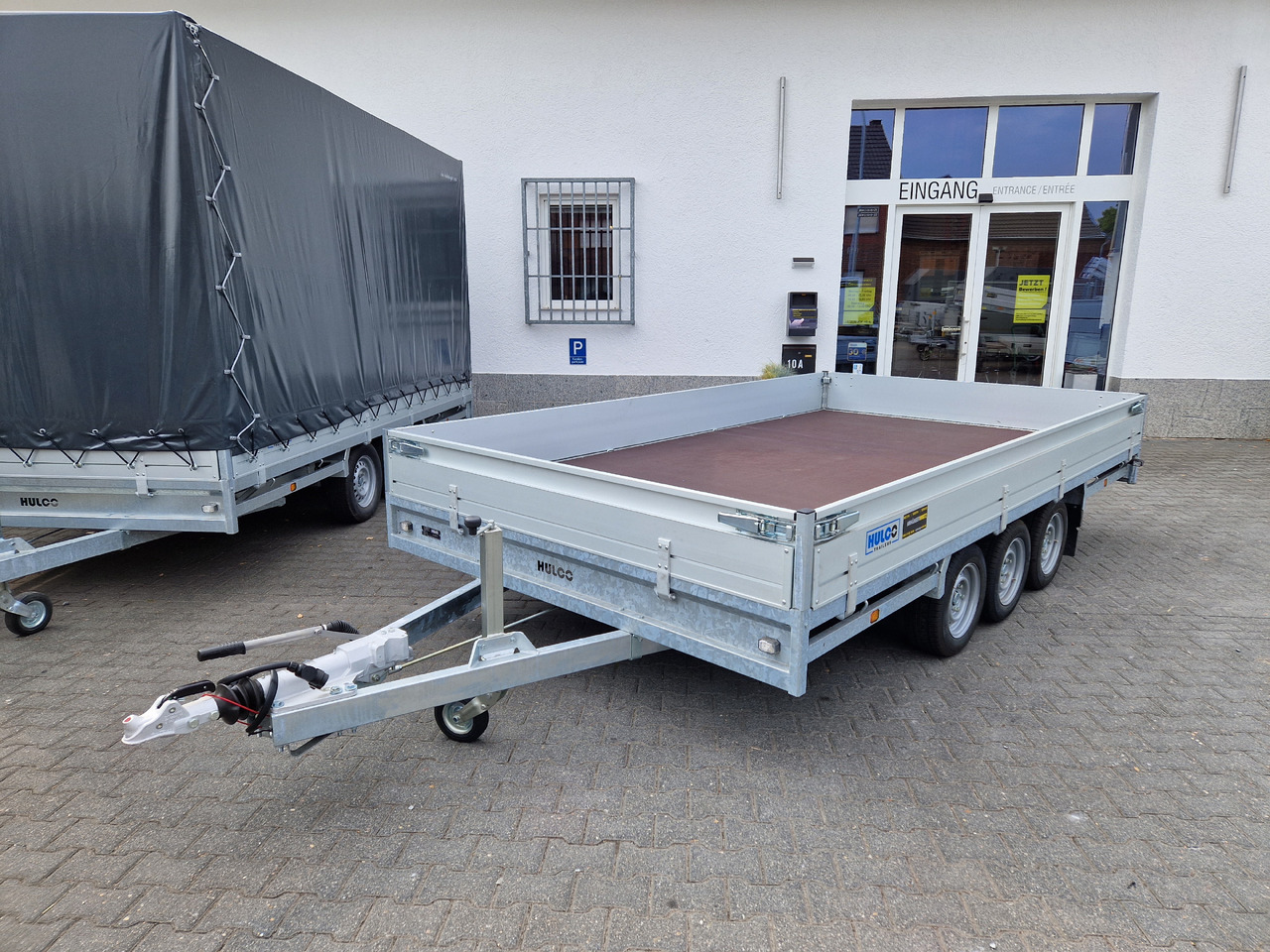 MEDAX - 3 3500 405x223x30cm Tridem 12" niedrig Fahrwerk (XL) 3500kg - Бордово ремарке/ Платформа: снимка 1 MEDAX - 3 3500 405x223x30cm Tridem 12" niedrig Fahrwerk (XL) 3500kg - Бордово ремарке/ Платформа: снимка 1