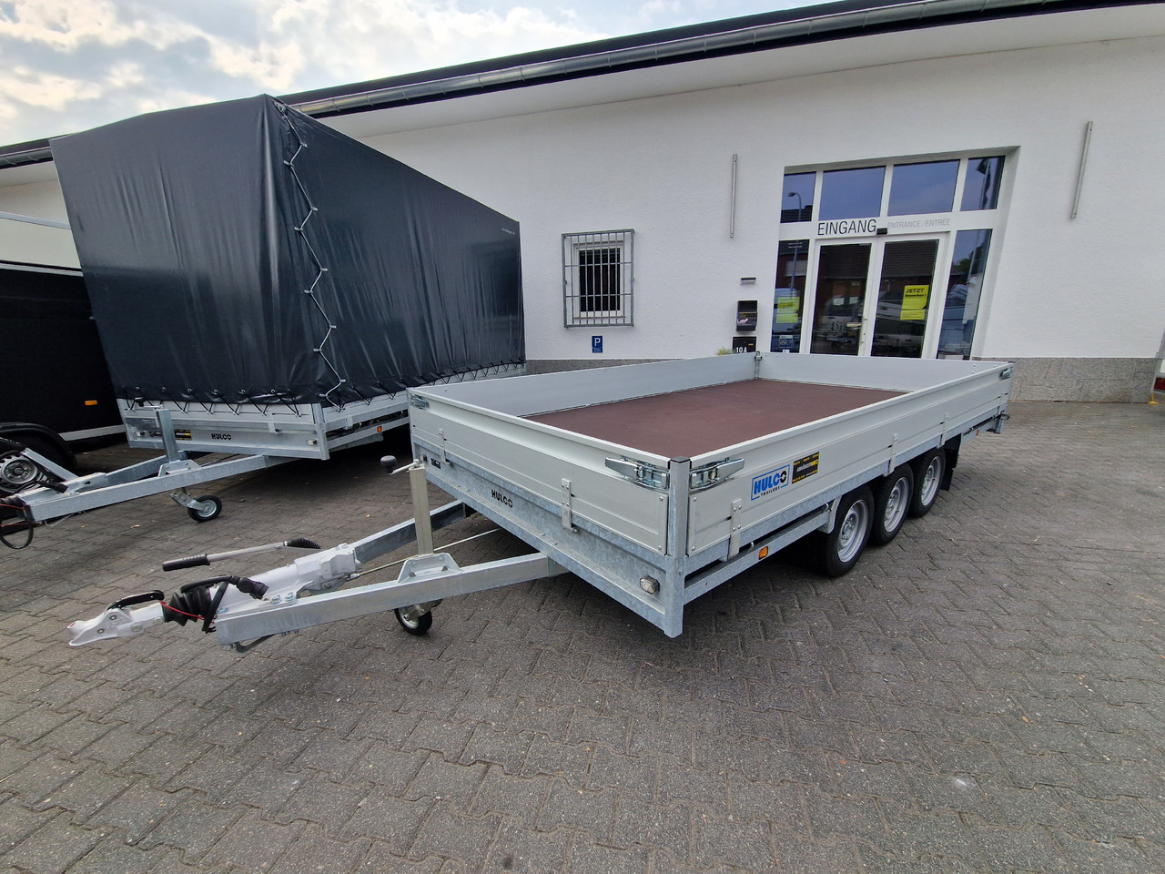 MEDAX - 3 3500 405x223x30cm Tridem 12" niedrig Fahrwerk (XL) 3500kg - Бордово ремарке/ Платформа: снимка 2 MEDAX - 3 3500 405x223x30cm Tridem 12" niedrig Fahrwerk (XL) 3500kg - Бордово ремарке/ Платформа: снимка 2